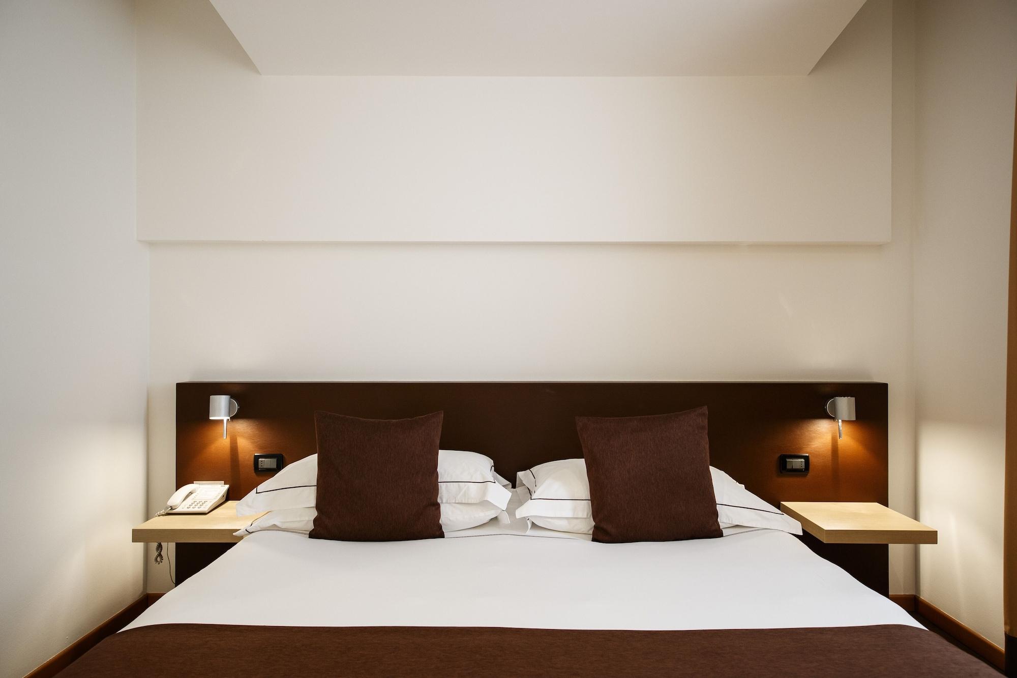 Airporthotel Verona Congress & Relax Dossobuono Esterno foto