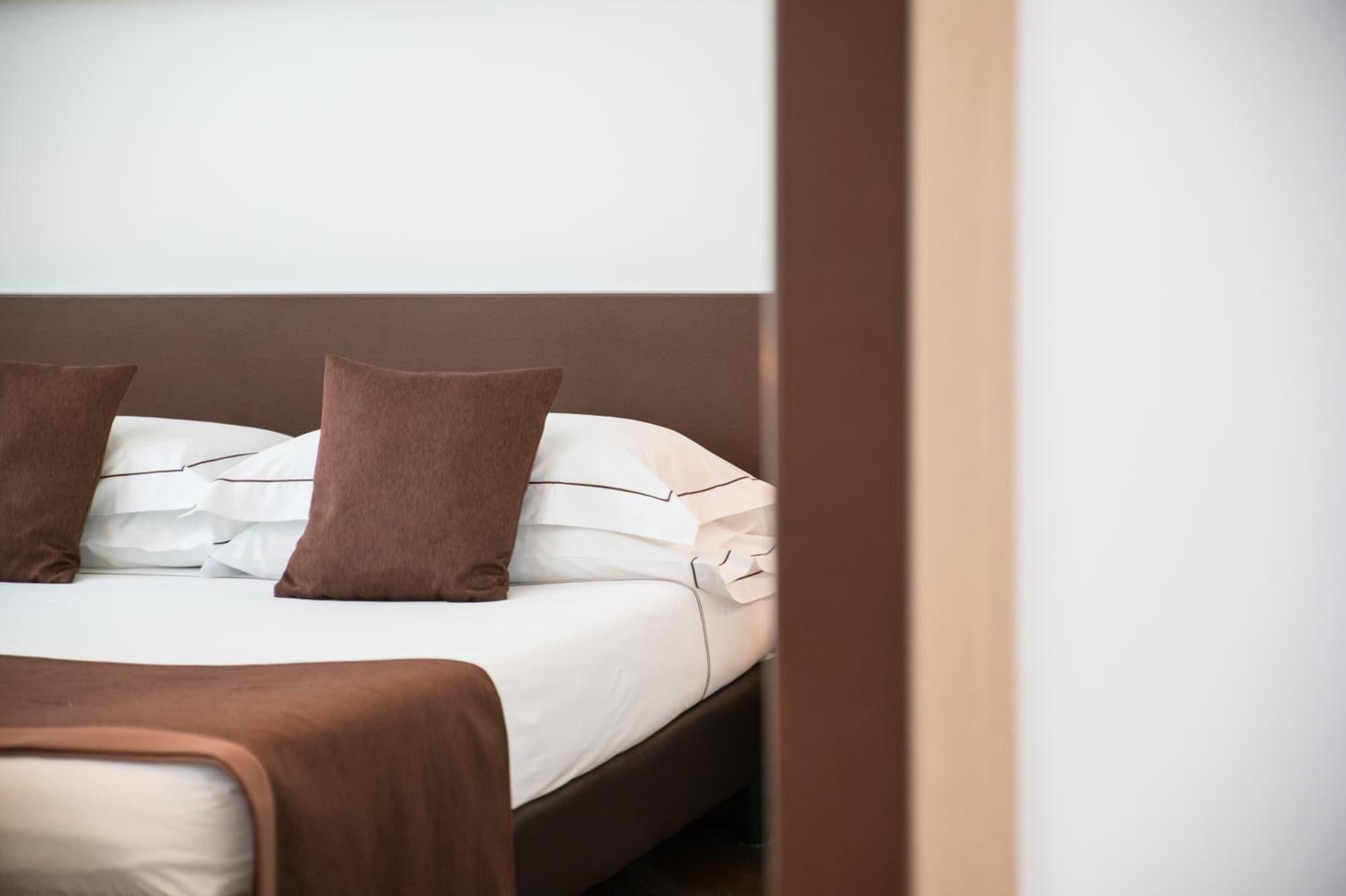 Airporthotel Verona Congress & Relax Dossobuono Esterno foto