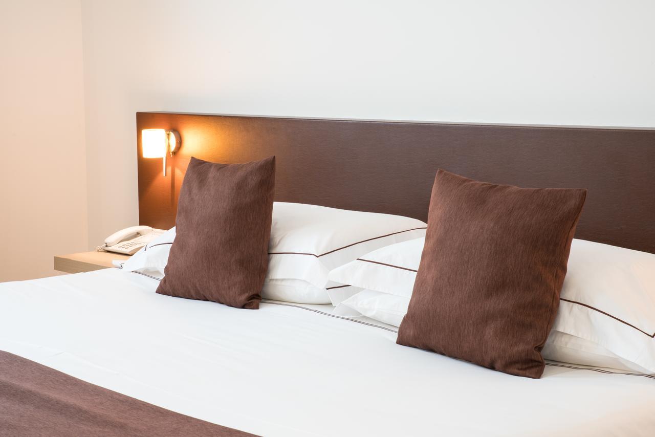 Airporthotel Verona Congress & Relax Dossobuono Esterno foto
