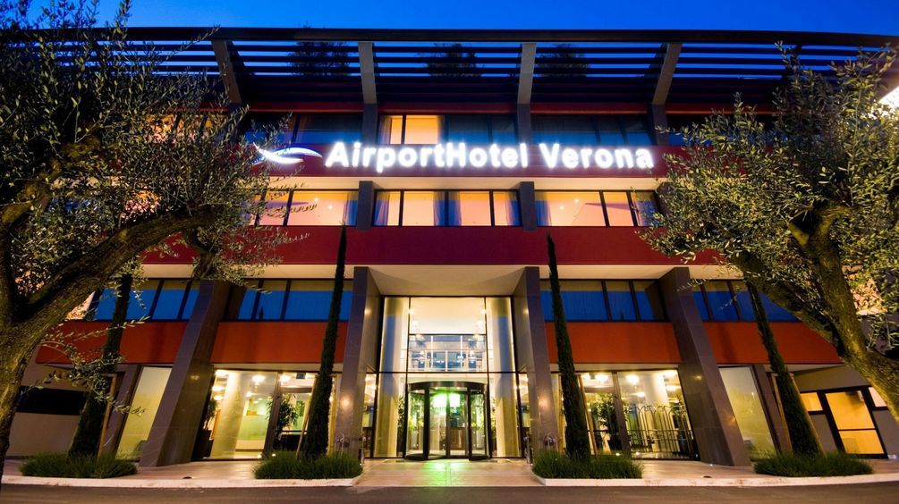 Airporthotel Verona Congress & Relax Dossobuono Esterno foto