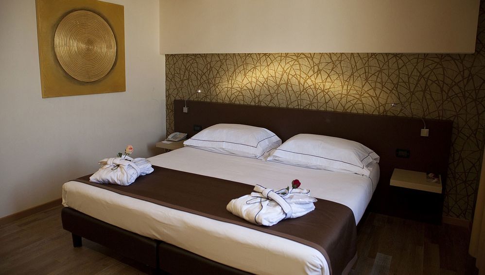 Airporthotel Verona Congress & Relax Dossobuono Esterno foto