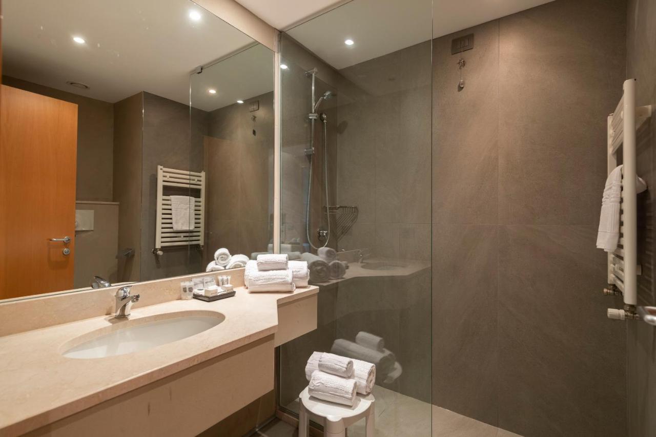Airporthotel Verona Congress & Relax Dossobuono Esterno foto